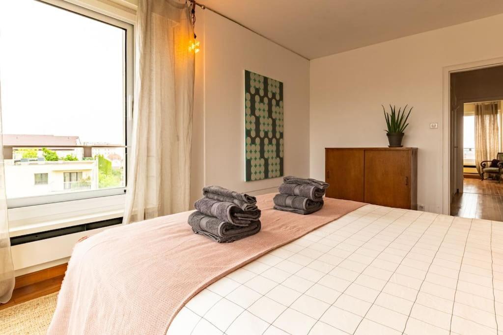Apartment Le Skyline Lumineux , Vue Imprenable, Calme , Pk *
