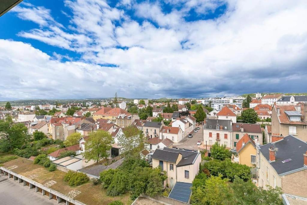 Le Skyline Lumineux , Vue Imprenable, Calme , Pk Apartment *